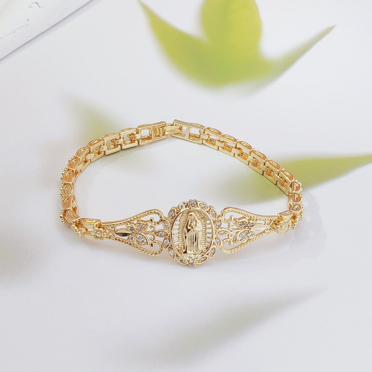 💥Elegant Hollow Flower Virgin Mary Bracelet – Filigree Design, Gold Plated, Faith Inspired ✨
