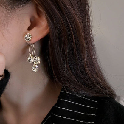 ✨Zircon Round Petal Earrings🎀