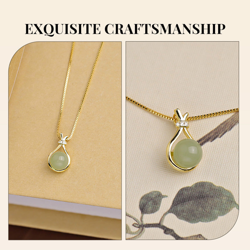 Elegant Hetian Jade Pendant Necklace