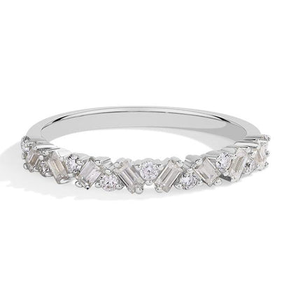 Elegant Sparkling Cubic Zirconia Ring