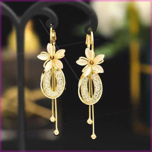 📢📢39% OFF !! ⏰Elegant Flower Tassel Dangle Earrings