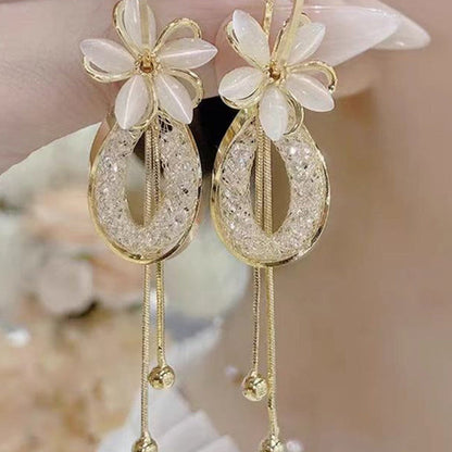 📢📢39% OFF !! ⏰Elegant Flower Tassel Dangle Earrings